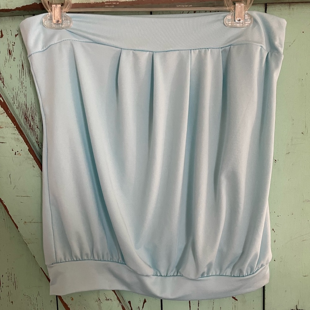 Women’s silk strapless top